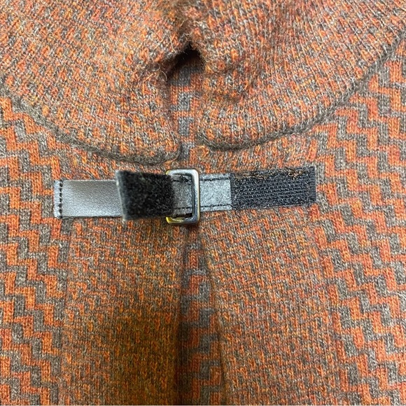 VTG Chiaramente Small Cape/Cardigan Wool Blend Orange/Red/Gray - Picture 9 of 11